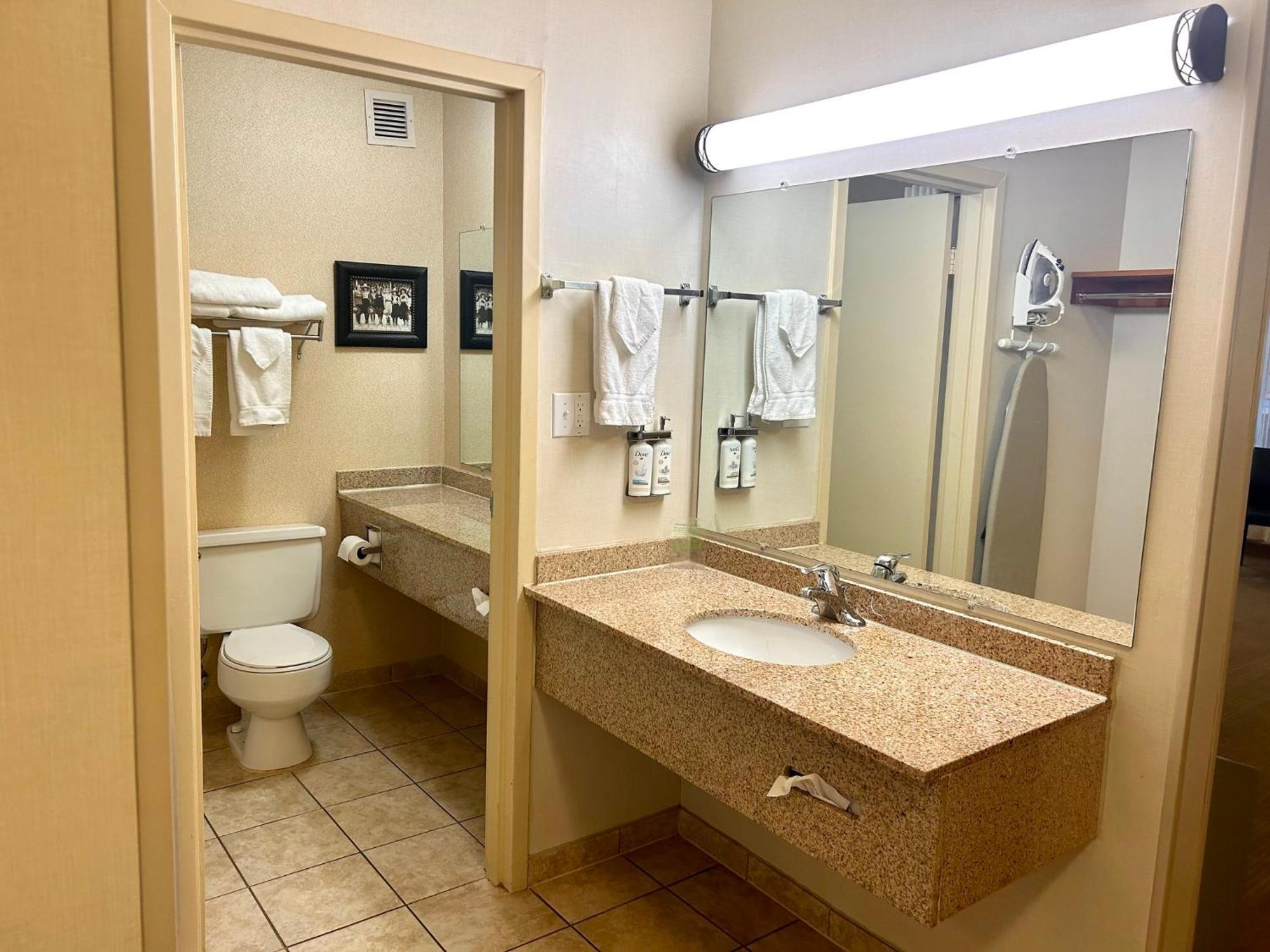 Holiday Inn Spearfish-Convention Center By Ihg Esterno foto