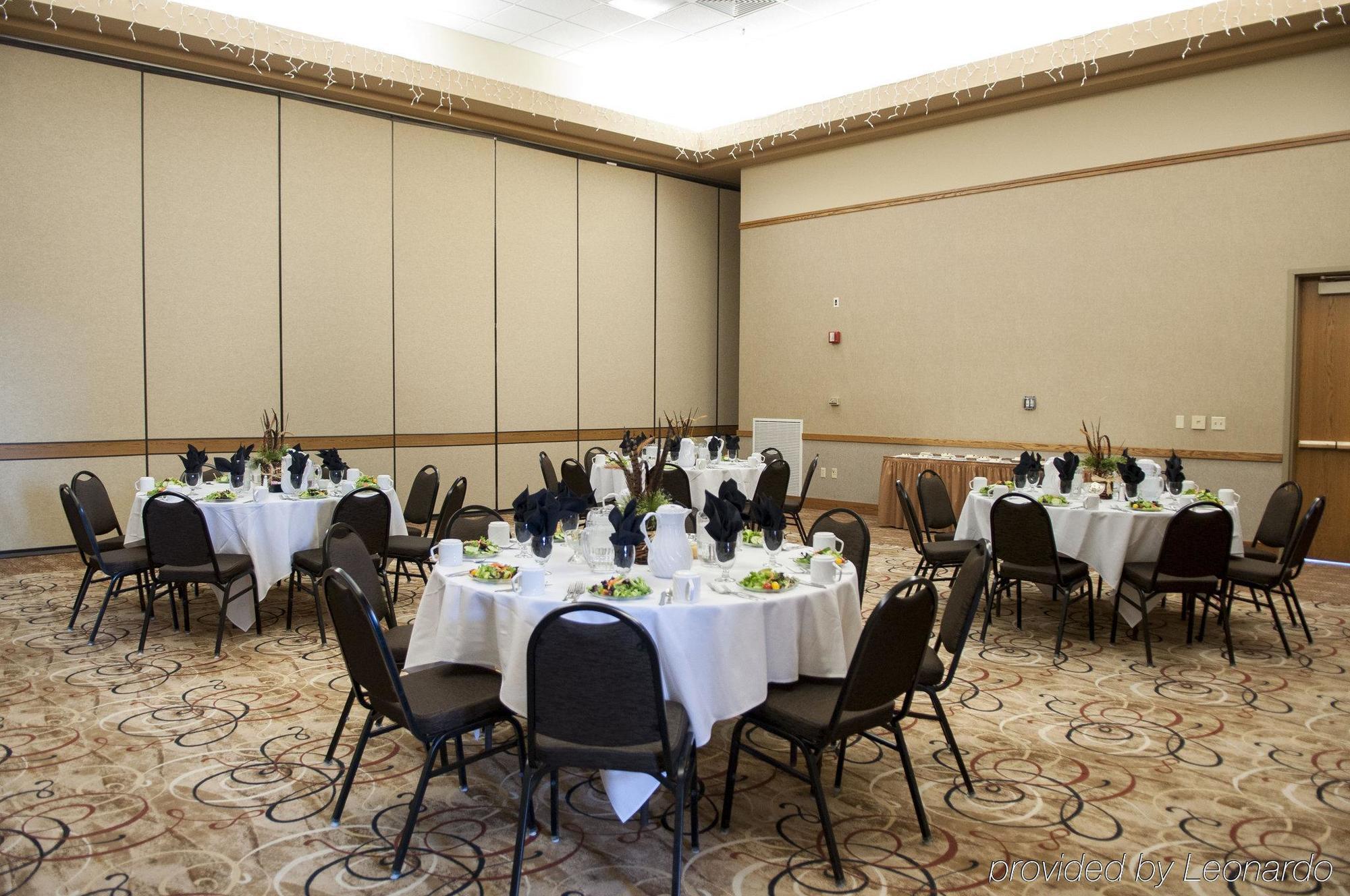 Holiday Inn Spearfish-Convention Center By Ihg Esterno foto